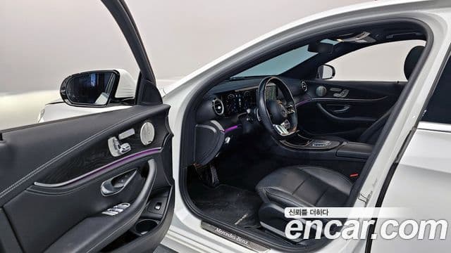 Mercedes-Benz E-класс W213 AMG Line, 2022 11