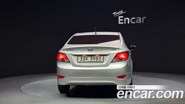 Hyundai Accent(новый кузов / новое поколение) 1.4 VVT Smart, 2016 4