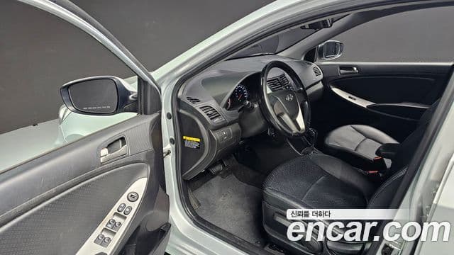 Hyundai Accent(новый кузов / новое поколение) 1.4 VVT Smart, 2016 11