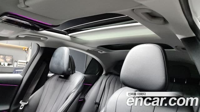 Mercedes-Benz E-класс W214 Avantgarde, 2025 18