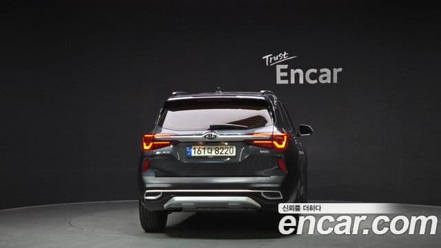 Kia Seltos Gravity, 2022 4