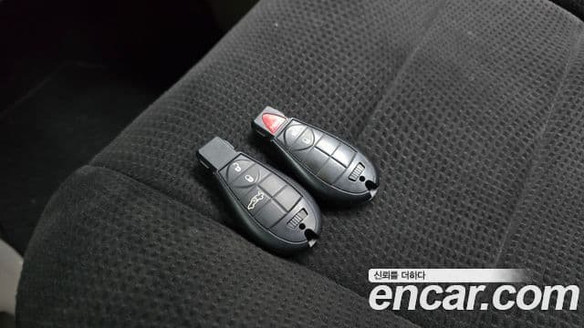 Dodge Grand 캐러밴, 2013 1