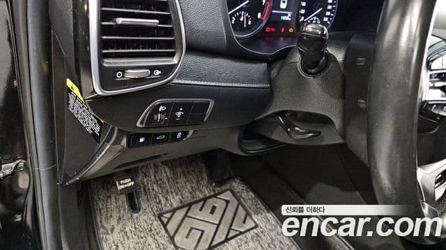 Hyundai Grandeur IG 3.0 LPi Modern (арендный автомобиль), 2018 17