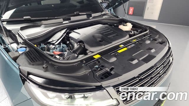 Land Rover Range Rover Sport 3세대 P550E Dynamic HSE, 2025 6