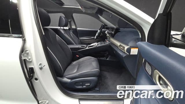 Hyundai NEXO Premium, 2019 11