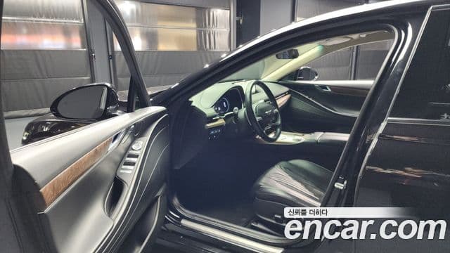 Genesis G80 (RG3) бензин 2.5 турбо AWD, 2022 10