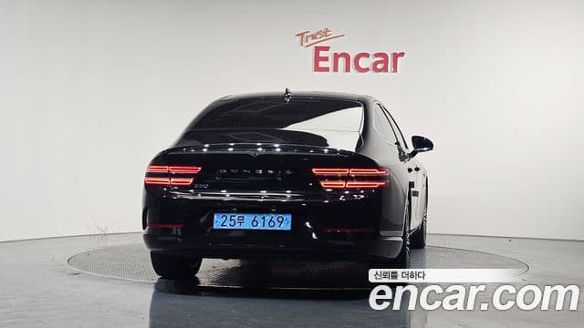 Genesis electrified G80 (RG3) e-AWD, 2022 4