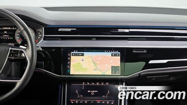 Audi A8 (D5) 55 TFSI Quattro LWB, 2021 14