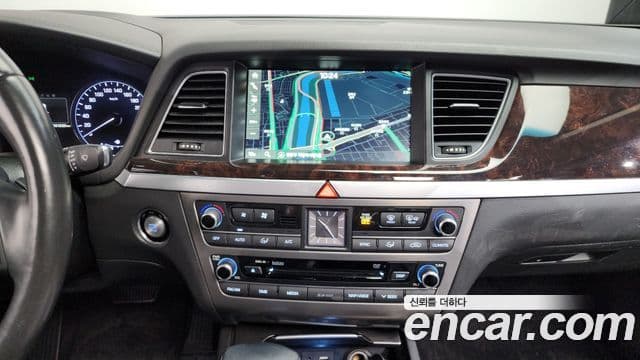 Hyundai Genesis DH G330 Premium AWD, 2016 16