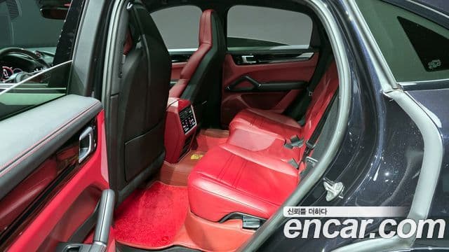 Porsche Cayenne (PO536) 3.0 купе, 2020 12
