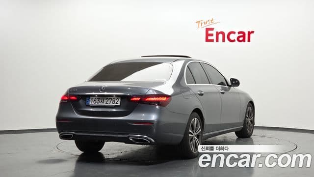 Mercedes-Benz E-класс W213 Avantgarde, 2021 2