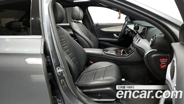 Mercedes-Benz E-класс W213 Avantgarde, 2021 11