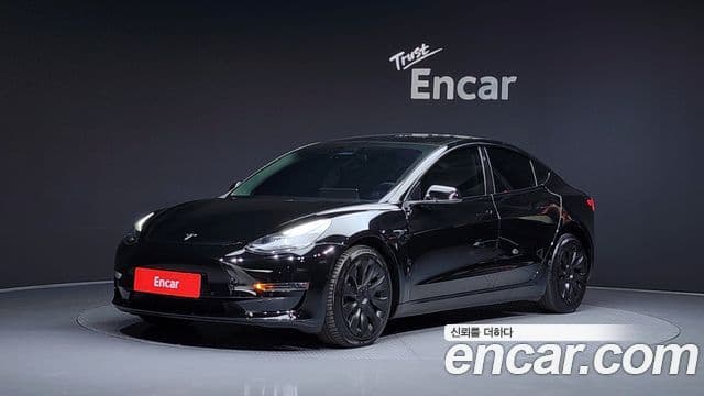 Tesla модель 3 Long Range, 2021 1