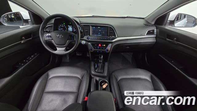 Hyundai Avante AD 1.6 GDI Value Plus, 2018 7
