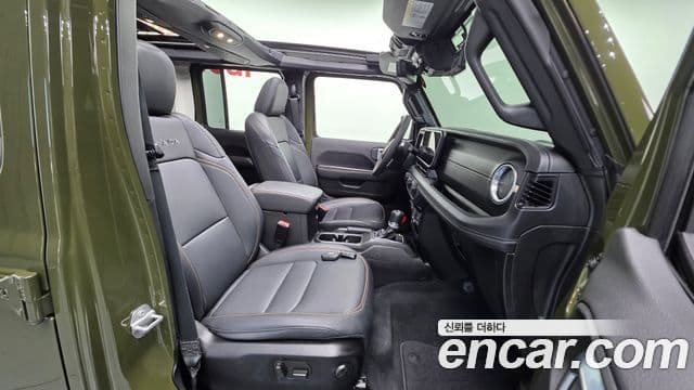 Jeep Wrangler (JL) 2.0 Sahara Power top 4도어, 2024 10