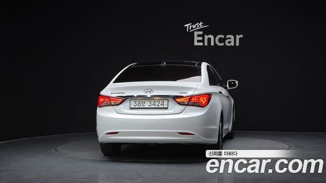 Hyundai Sonata The / новый 브릴리언트 Premium, 2013 4