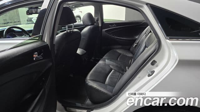 Hyundai Sonata The / новый 브릴리언트 Premium, 2013 11