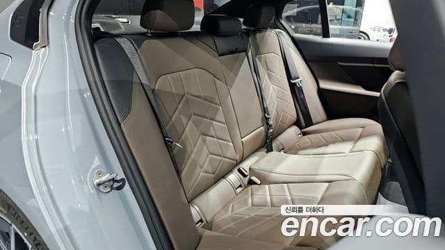 BMW 5시리즈 (G60) 520i M Sport, 2025 12