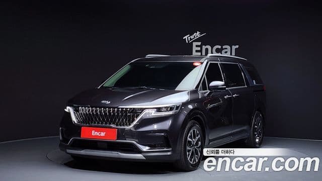 Kia Carnival 4세대 Signature, 2021 1