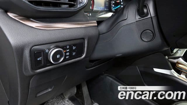 Ford Explorer 6세대 2.3 Limited 4WD, 2023 11