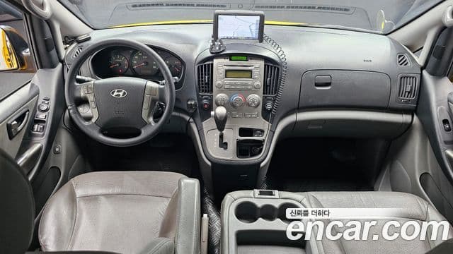 Hyundai Grand Starex детский перевозочный автомобиль, 2016 7