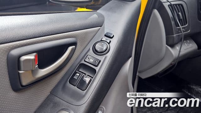 Hyundai Grand Starex детский перевозочный автомобиль, 2016 16