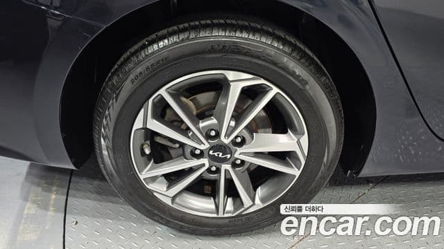 Kia The / новый New K3 2세대 Prestige, 2022 все фото