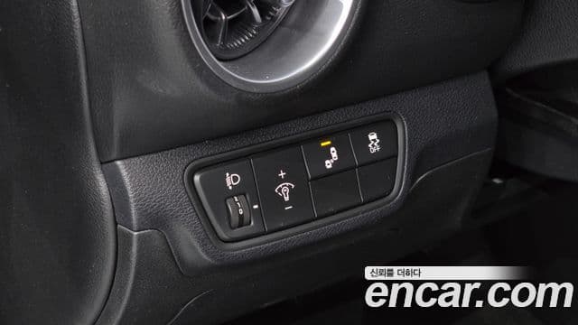 Kia The / новый New K3 2세대 Prestige, 2022 19