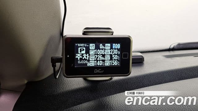 KG모빌리티(SsangYong) Korando 투리스모 4WD TX 9인승, 2016 18