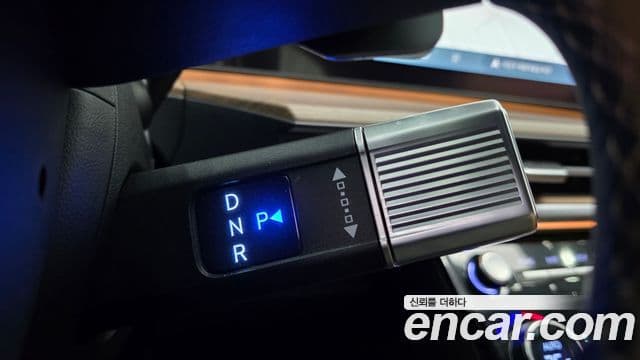 Hyundai Santa Fe (MX5) Calligraphy, 2025 9