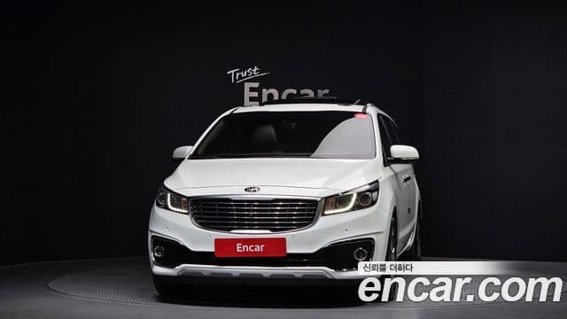 Kia All New Carnival Special, 2018 3