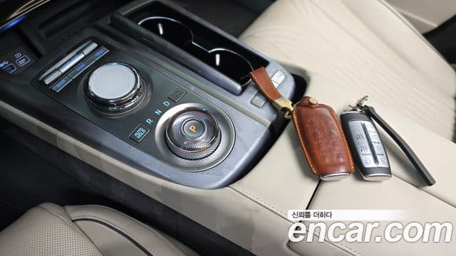 Genesis G80 (RG3) бензин 2.5 турбо AWD, 2023 9