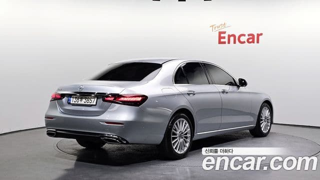 Mercedes-Benz E-класс W213 Exclusive, 2022 2