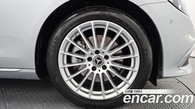 Mercedes-Benz E-класс W213 Exclusive, 2022 все фото