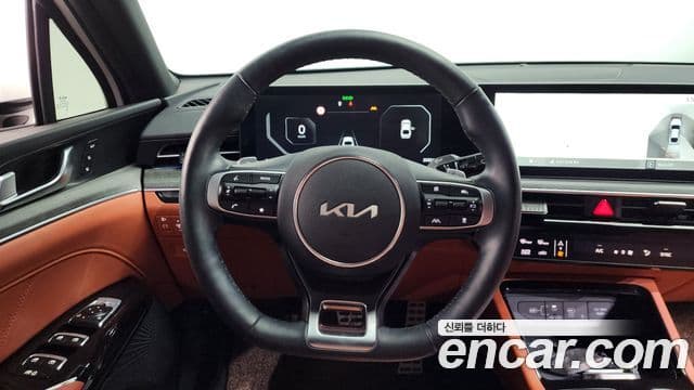 Kia The / новый New K5 3세대 Signature, 2024 13