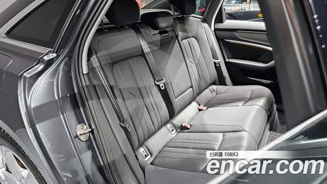 Audi A6 (C8), 2021 12