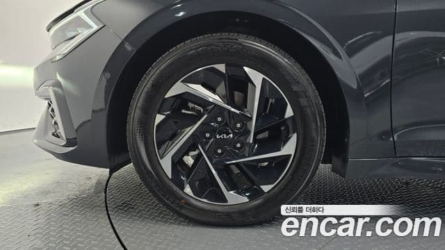 Kia The / новый New K5 гибрид 3세대 Noblesse, 2024 все фото