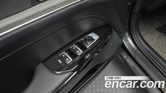 Kia The / новый New K5 гибрид 3세대 Noblesse, 2024 17