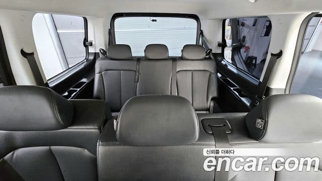 Hyundai Staria Modern, 2023 20