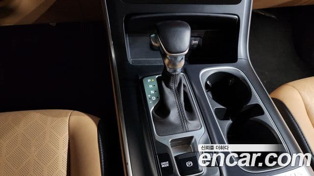 Kia Carnival 4세대 Prestige, 2022 9