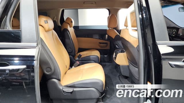 Kia Carnival 4세대 Prestige, 2022 12