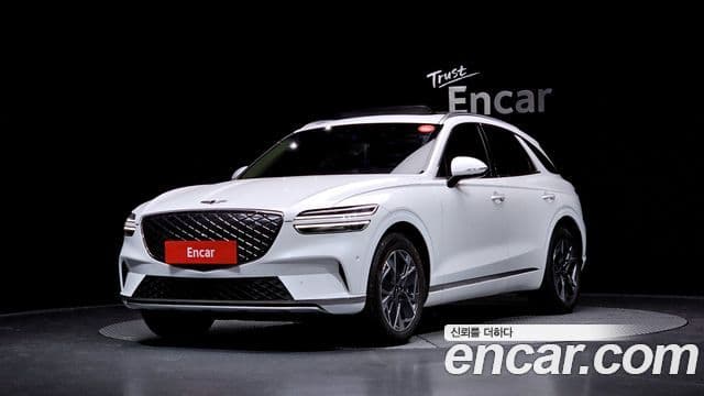 Genesis electrified GV70 e-AWD, 2022 1
