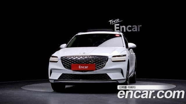 Genesis electrified GV70 e-AWD, 2022 3