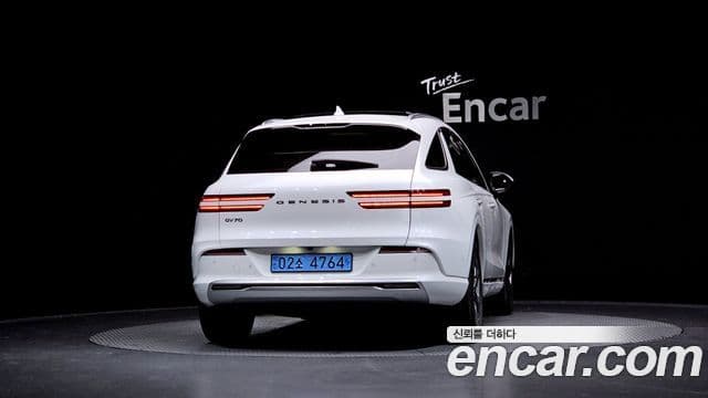 Genesis electrified GV70 e-AWD, 2022 4