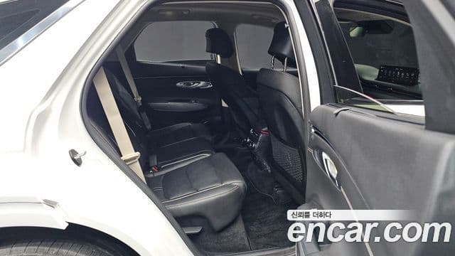 Genesis electrified GV70 e-AWD, 2022 12