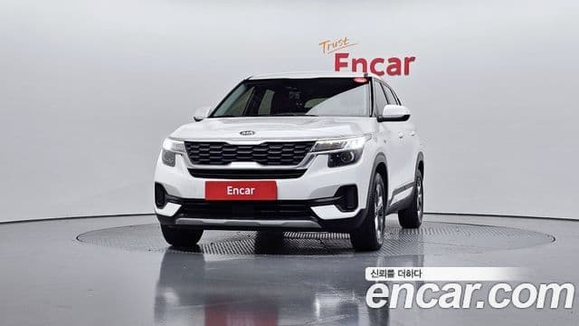 Kia Seltos Trendy, 2022 3