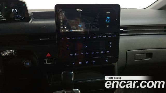 Hyundai Staria Modern, 2022 17