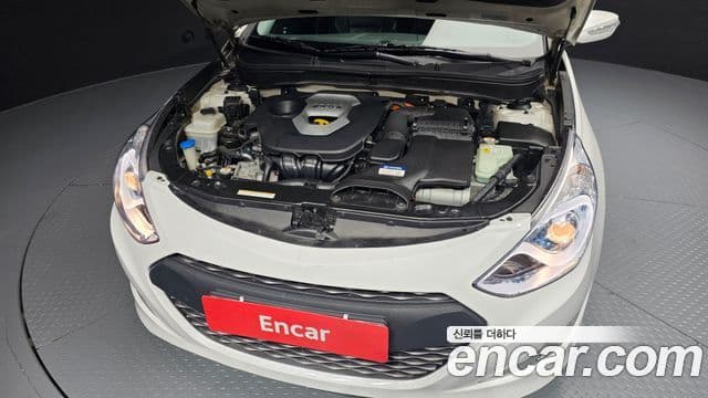 Hyundai Sonata гибрид Premier, 2012 6