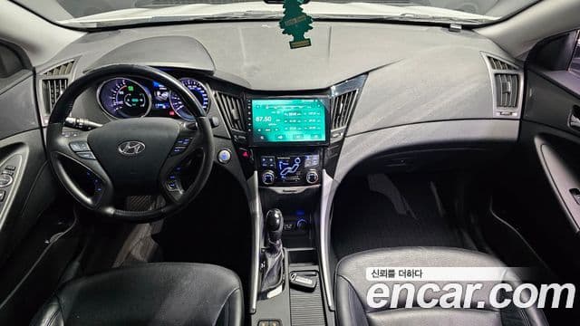 Hyundai Sonata гибрид Premier, 2012 7