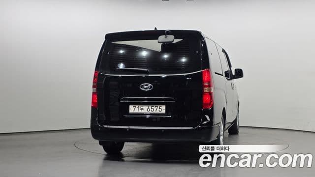 Hyundai The / новый New Grand Starex Modern, 2019 4